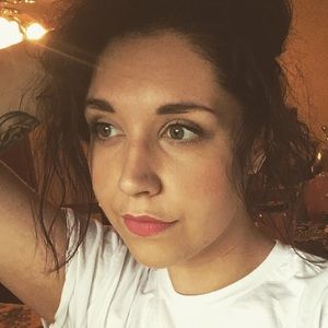 Meet your Posher, Lacey